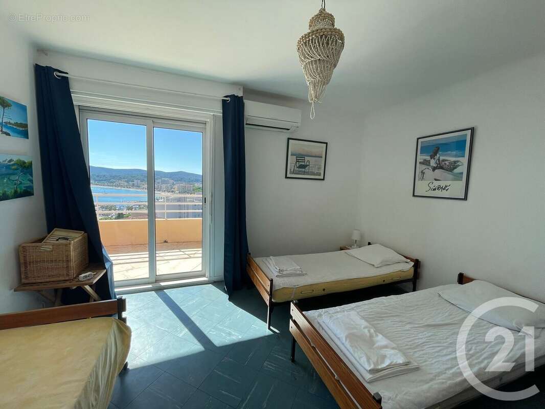 Appartement à LE LAVANDOU