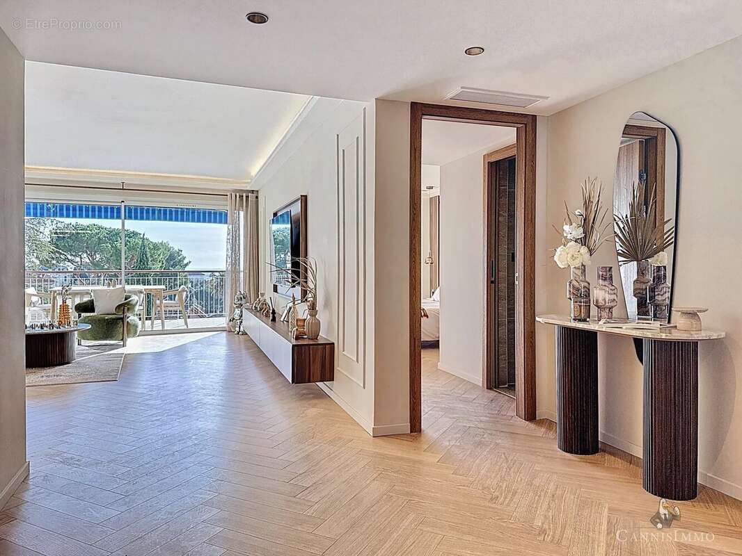 Appartement à CANNES