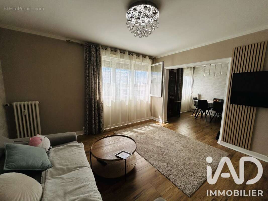 Photo 2 - Appartement à CHALONS-EN-CHAMPAGNE