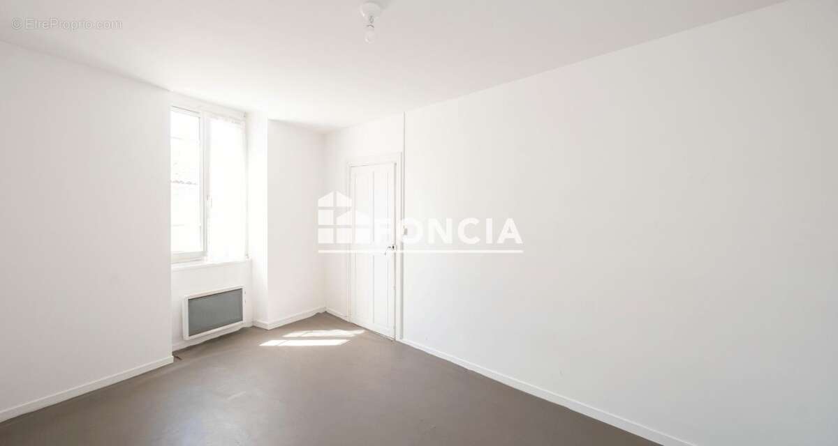 Valence hyper-centre – t2 52,53 m² – charme de l'ancien – ideal premier   achat ou investissement - photo 5