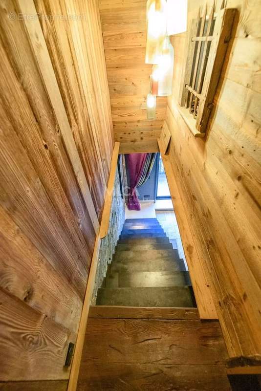 Appartement à SAINT-ETIENNE-DE-TINEE