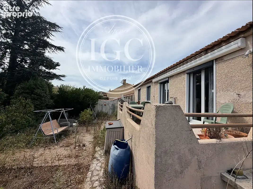Maison 4 pièces 91 m² sur 368 m² LE ROVE - photo 3