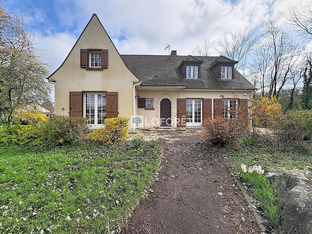 Maison à SAINT-GOBAIN