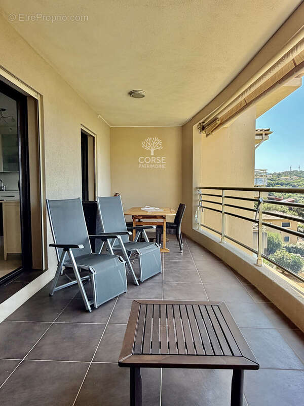 Superbe appartement 4 pieces, dernier etage, vue mer, terrasses - 20110 propriano - photo 2