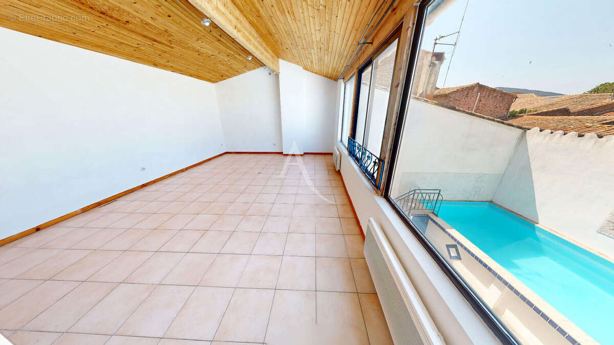 Proche Carcassonne, Maison de Caractères avec piscine et garage - photo 4