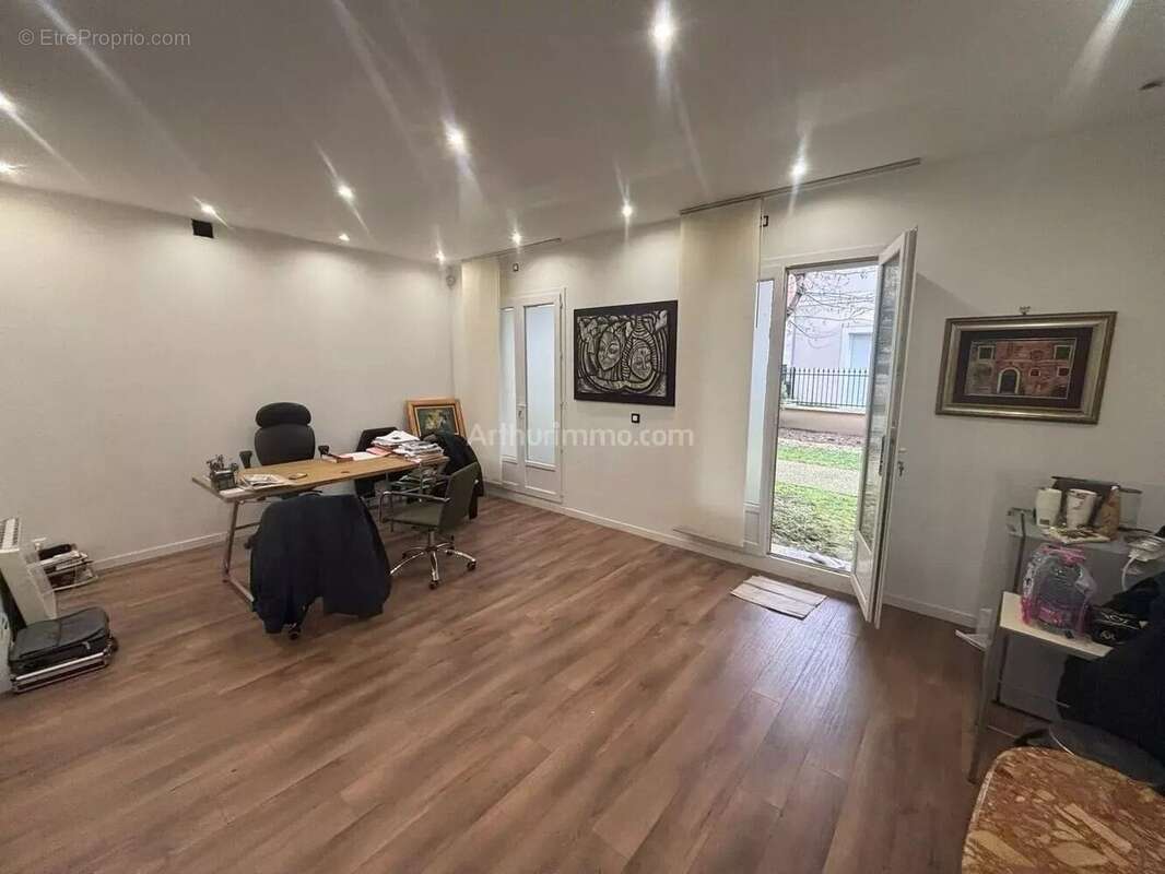 Appartement à MAISONS-ALFORT