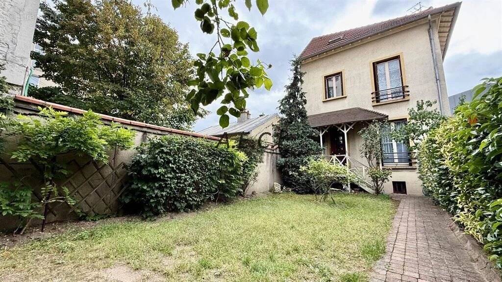 Maison à ASNIERES-SUR-SEINE