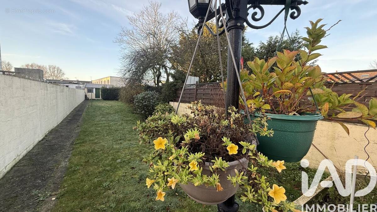 Photo 1 - Maison à CALAIS