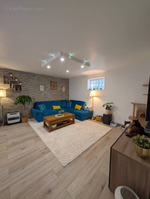 Maison à VILLECRESNES