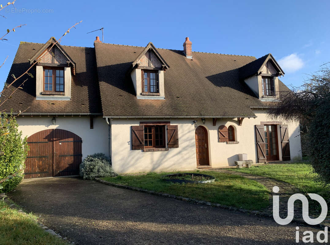 Photo 2 - Maison à SAINT-CLEMENT