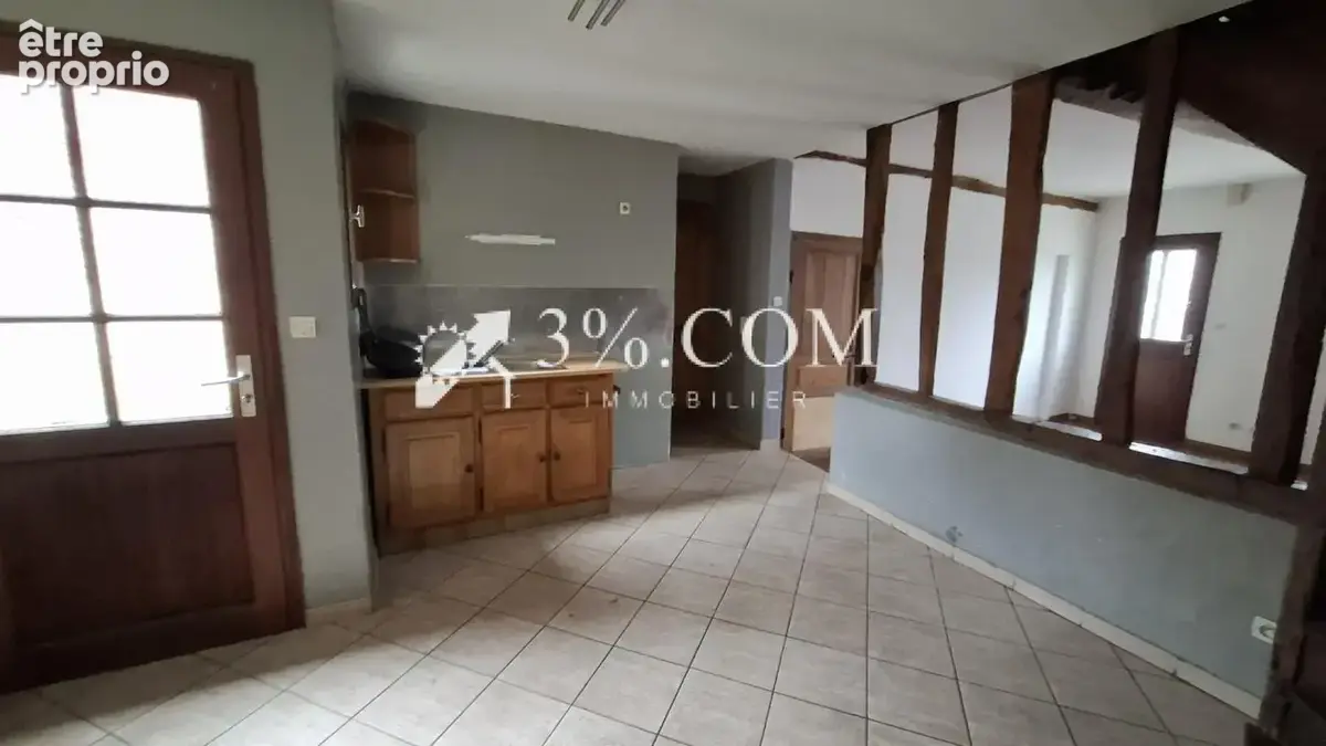 OISEMONT : Petite maison  A RENOVER avec jardin sur l'arrièr - photo 5