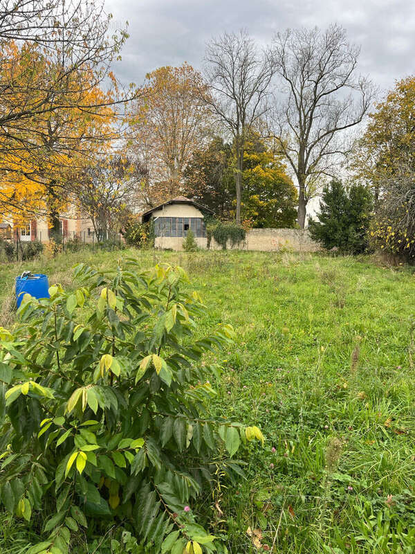 Terrain à VERNAISON