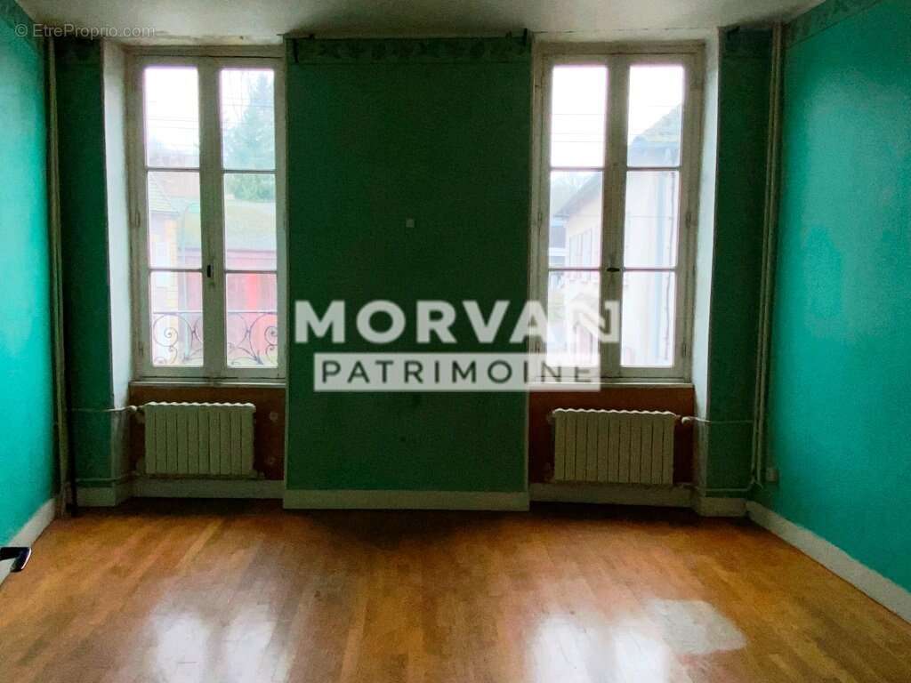 Maison à SAINT-SAULGE