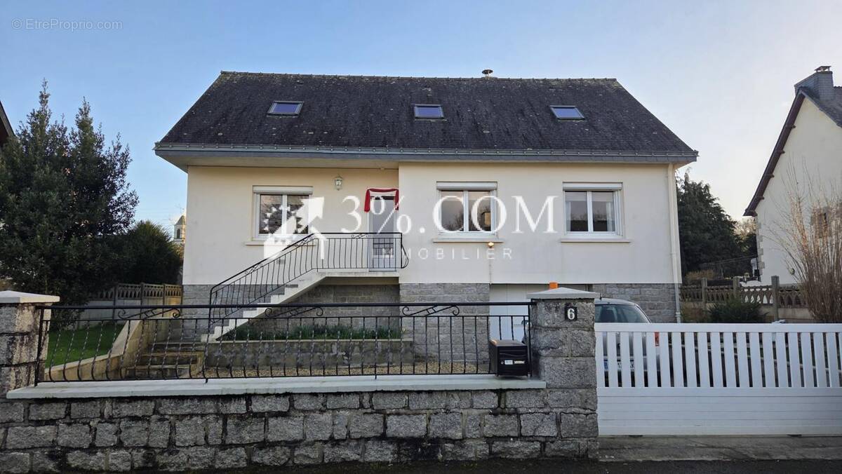 Maison à LA GACILLY