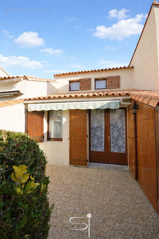Appartement à VAUX-SUR-MER