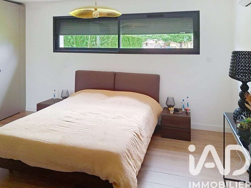 Maison 115 m² à Saint-Etienne-De-Tulmont  - photo 6
