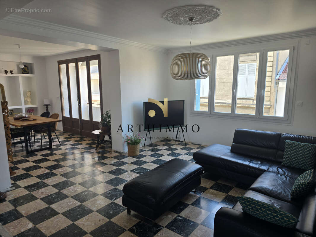 Appartement à ROMANS-SUR-ISERE