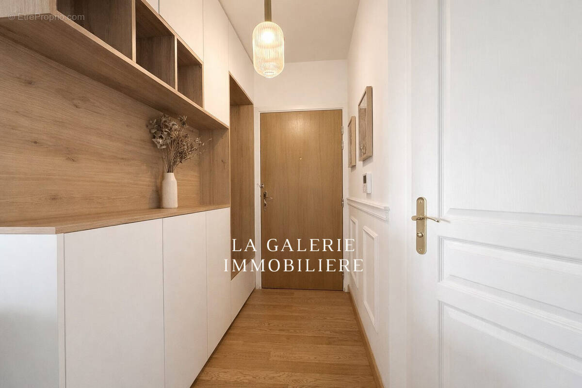 Appartement à SURESNES