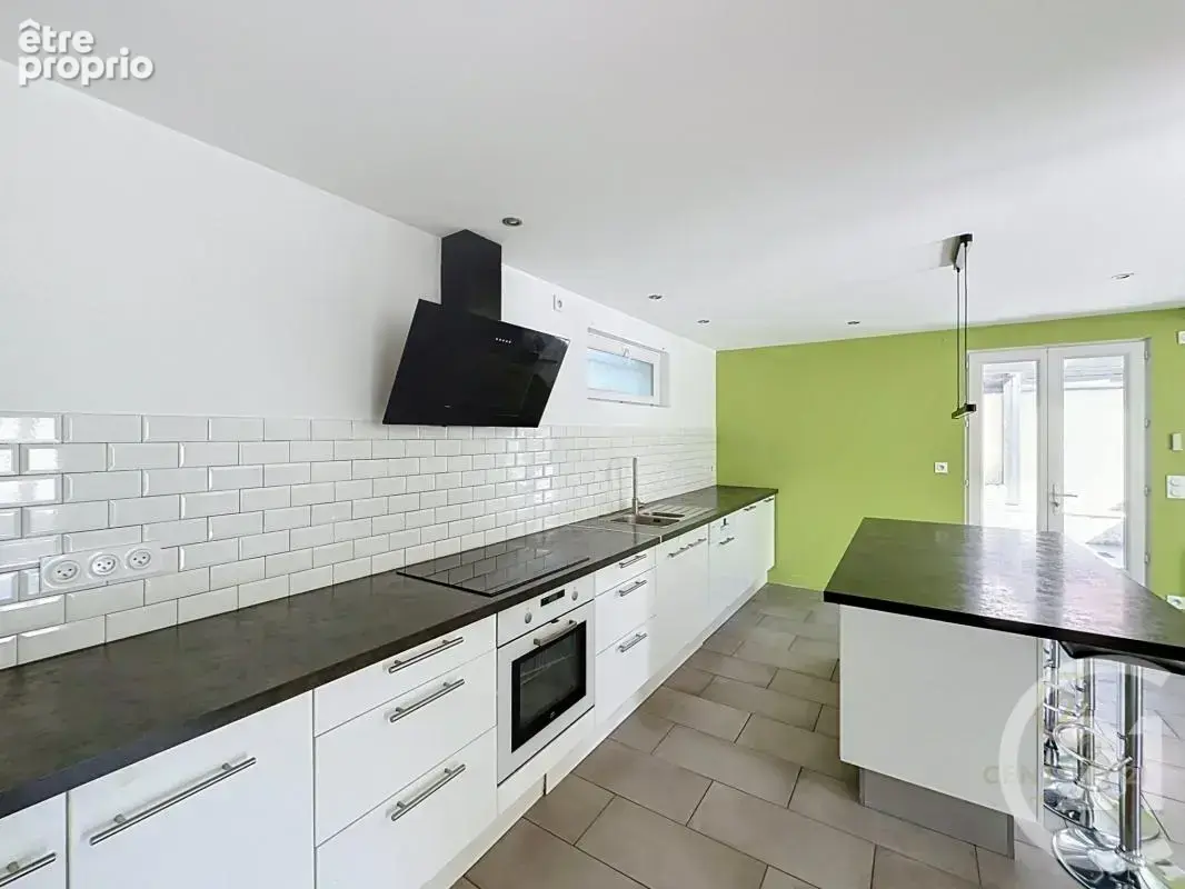 Maison 7 pièces 152 m² à vendre à Grigny (69520) - photo 11