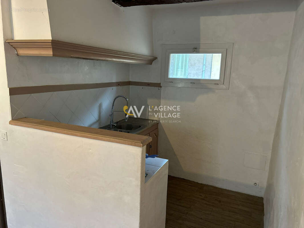 Appartement à LA GARDE-FREINET
