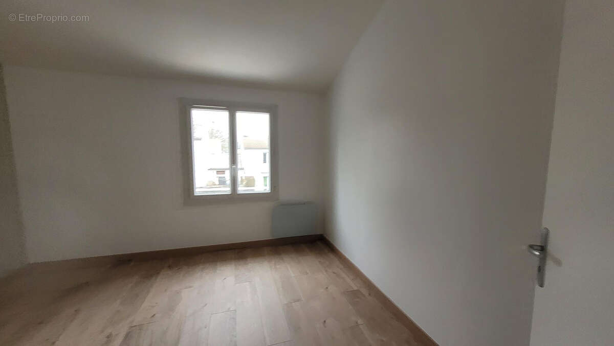 Maison à MONTALIEU-VERCIEU