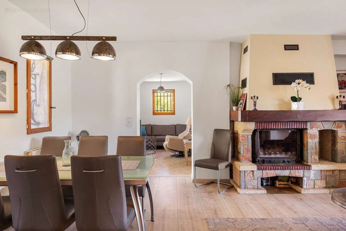 Maison à BIOT