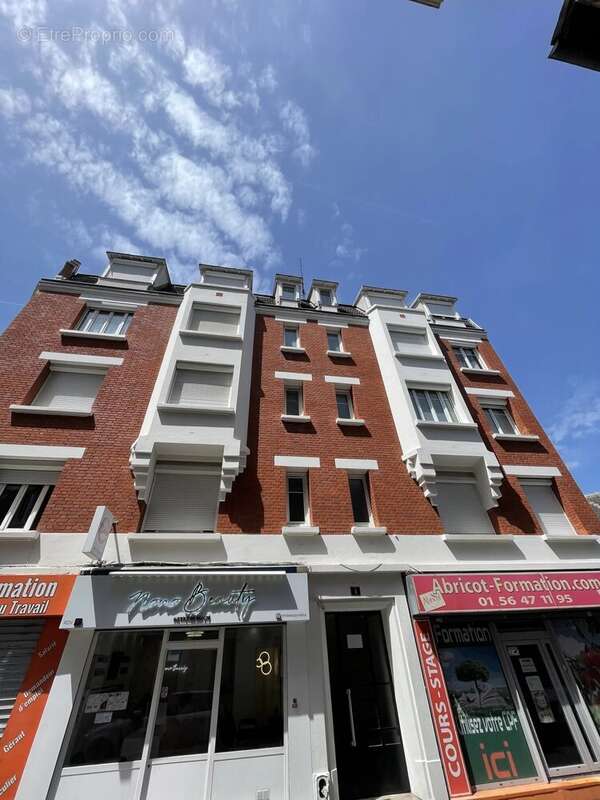 Appartement à COLOMBES
