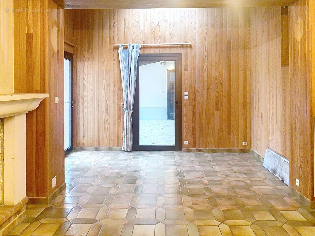 Maison à LA MEMBROLLE-SUR-CHOISILLE