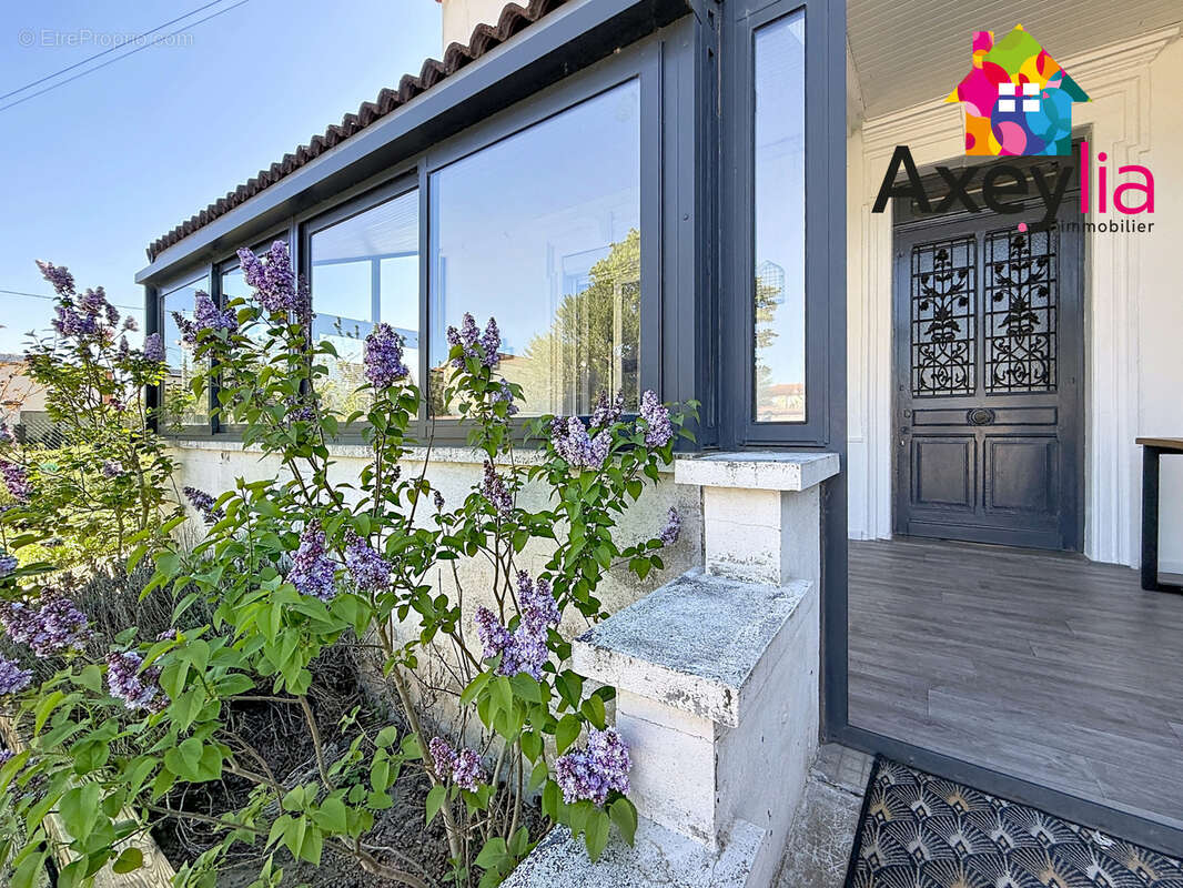 Maison à RIORGES