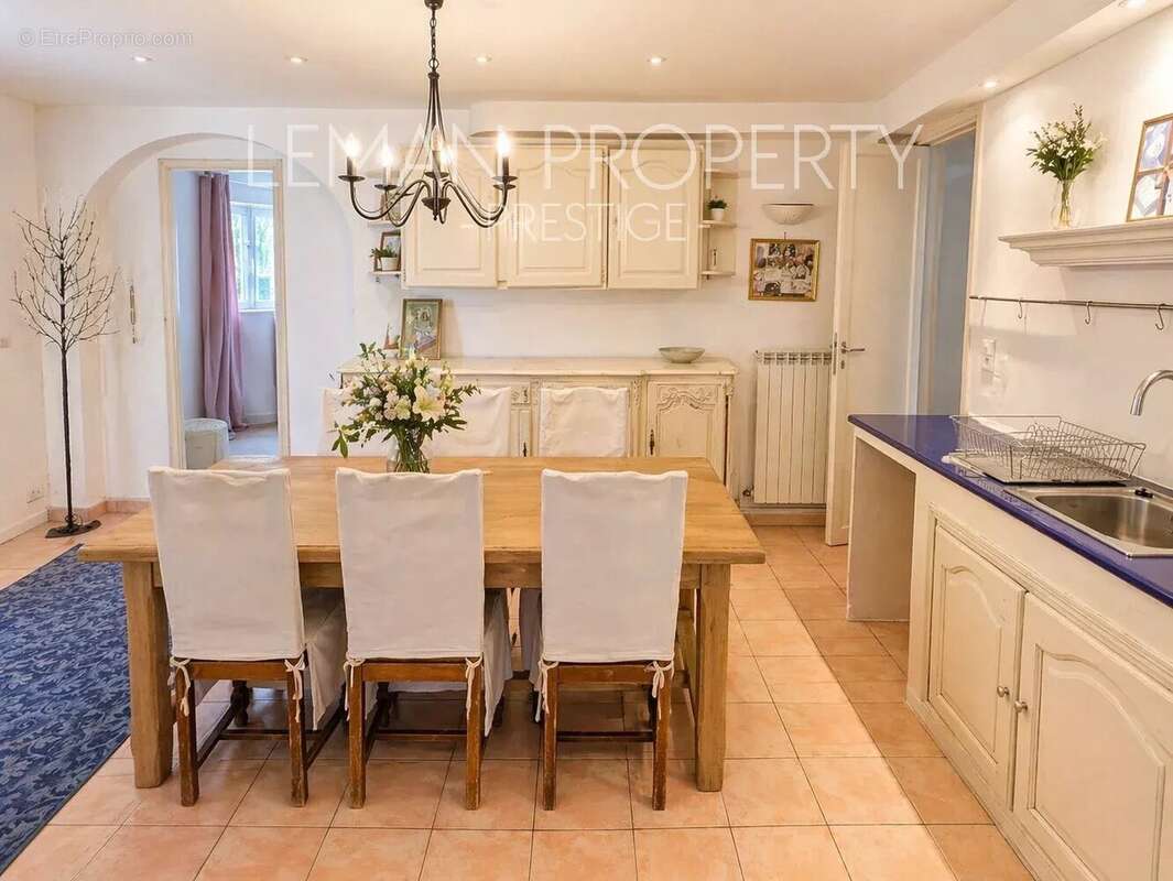 Maison à MOUGINS
