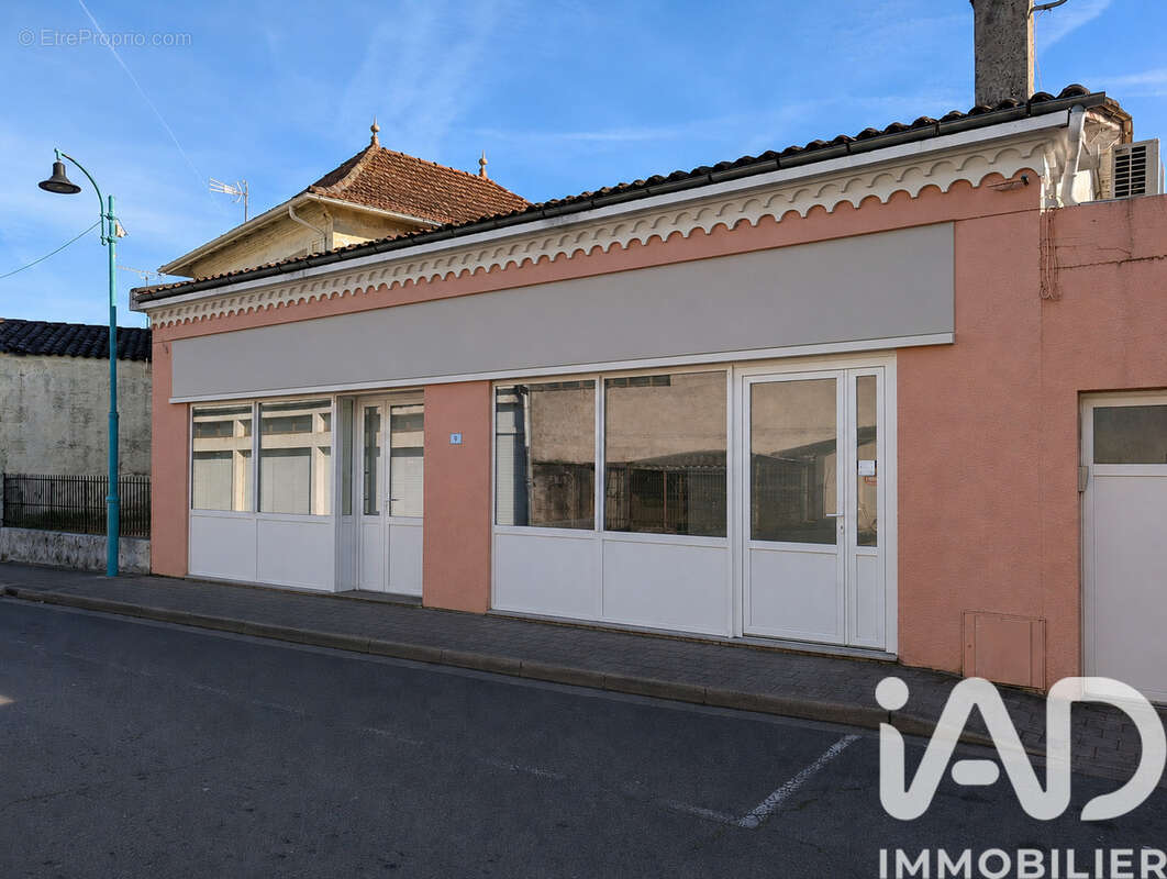 Appartement 137 m² à Saint-Seurin-Sur-L'isle  - photo 2