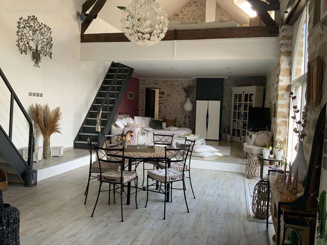 Maison à MORET-SUR-LOING