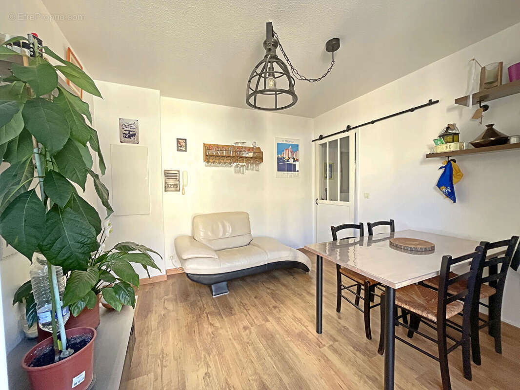 Appartement à SAINT-RAPHAEL