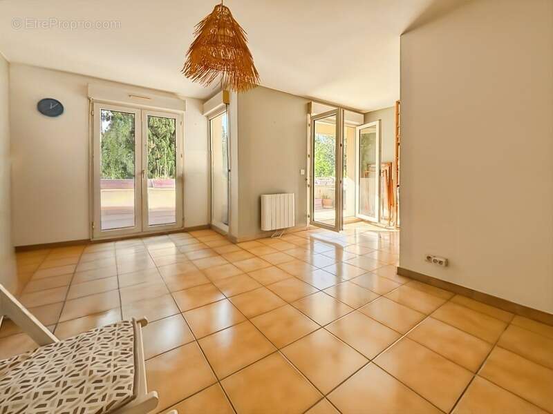 T2 lumineux avec terrasse – Résidence de standing – Montpellier - photo 2