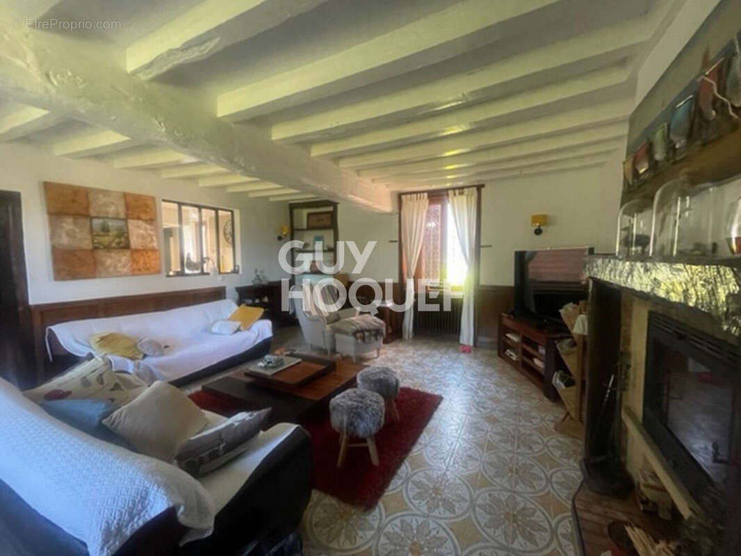 Maison à SOIZY-AUX-BOIS