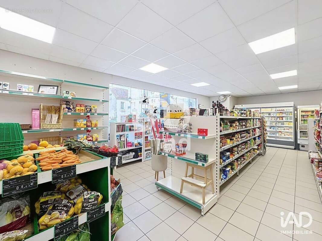 Photo 5 - Commerce à NOUANS-LES-FONTAINES