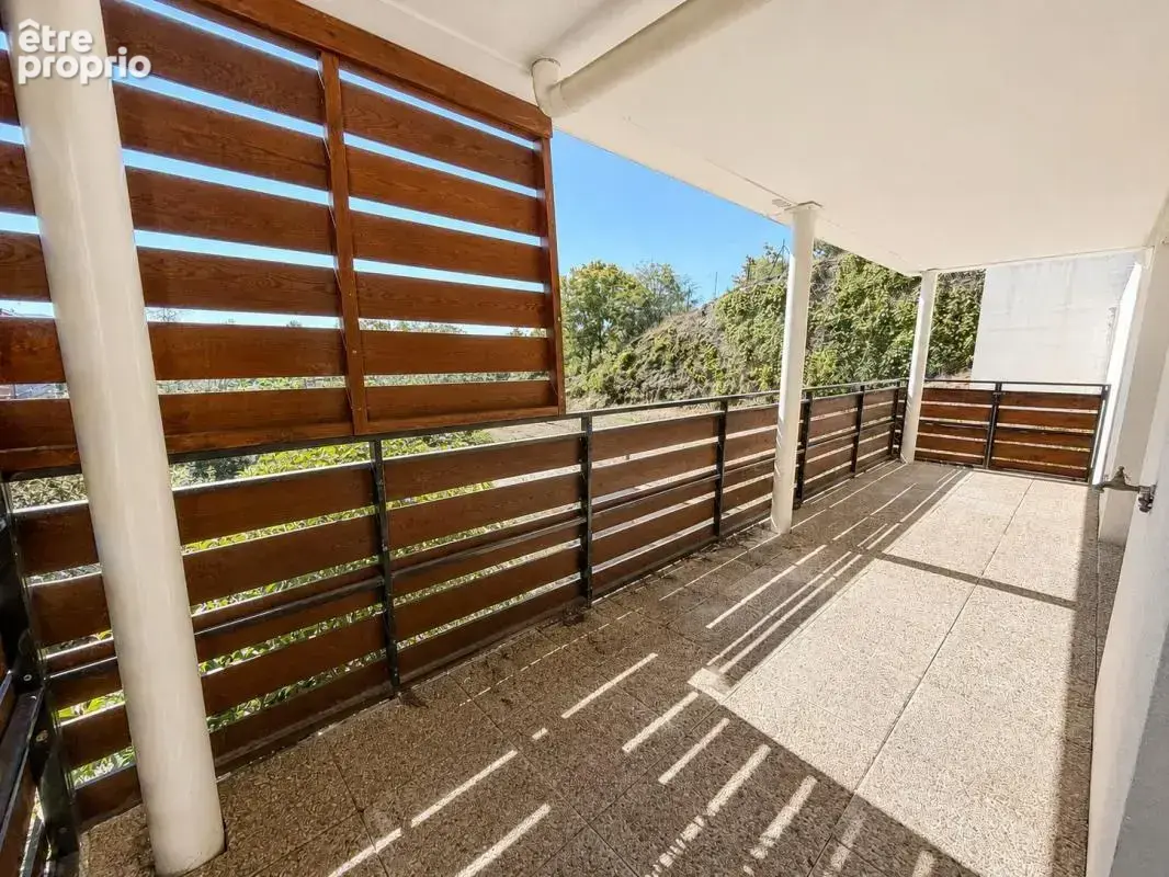 Appartement T4 avec grande terrasse et double garage - photo 6