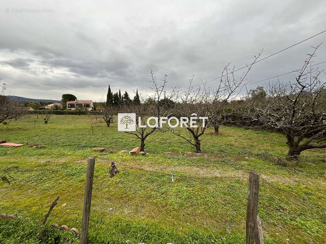 Terrain à CERET
