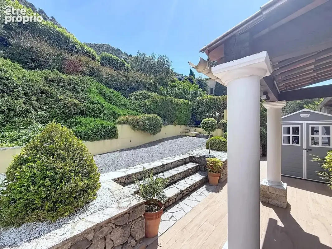 Maison 5 pièces avec piscine et garage à Tourrette-Levens - photo 22