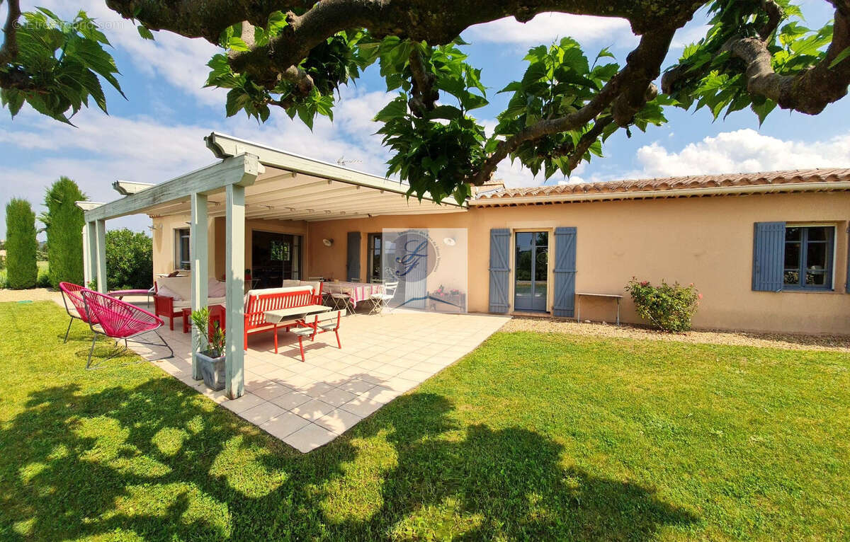 Maison à BEDOIN