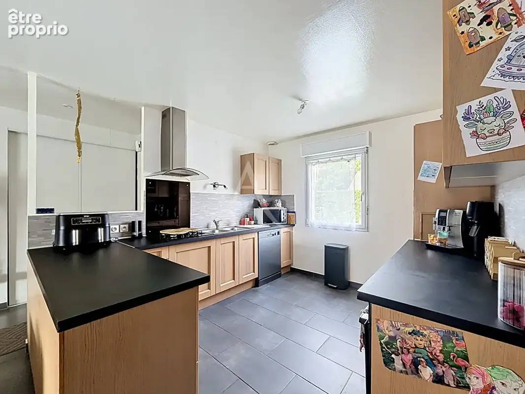 Maison Chemazé vie de plain pied 6 pièce(s) 126 m2 - photo 5