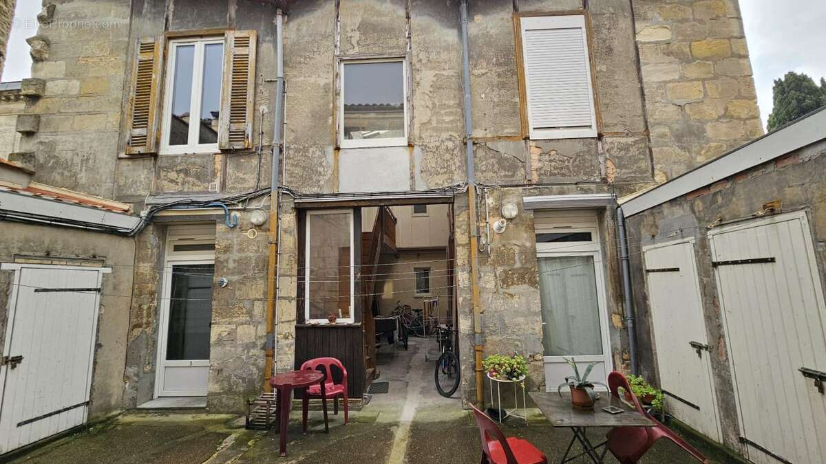 Appartement à BORDEAUX