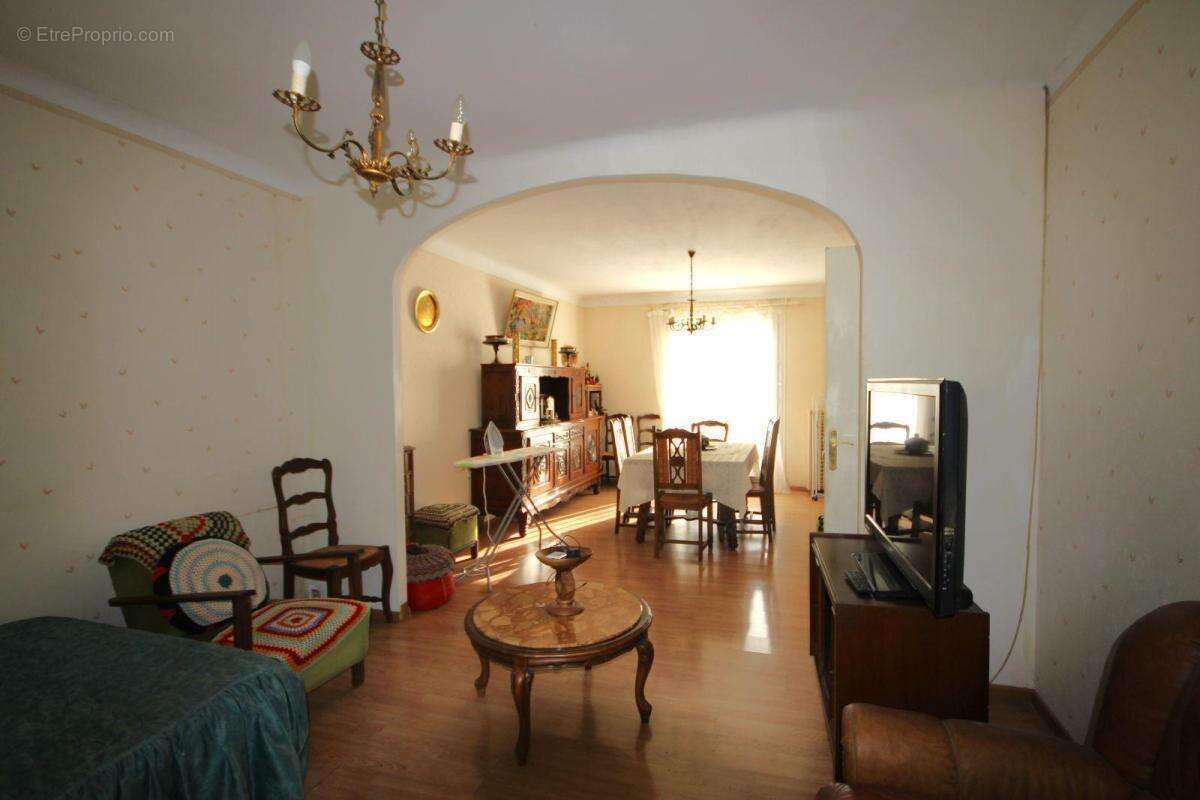 Maison à VILLEFRANCHE-DE-ROUERGUE