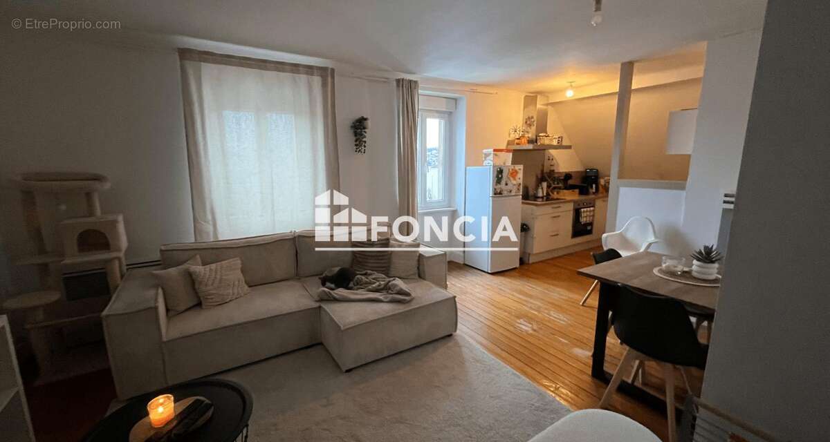 Bel appartement de caractère T4 – 81 m² – maison de maître proche Centre Ville Sarrebourg - photo 3