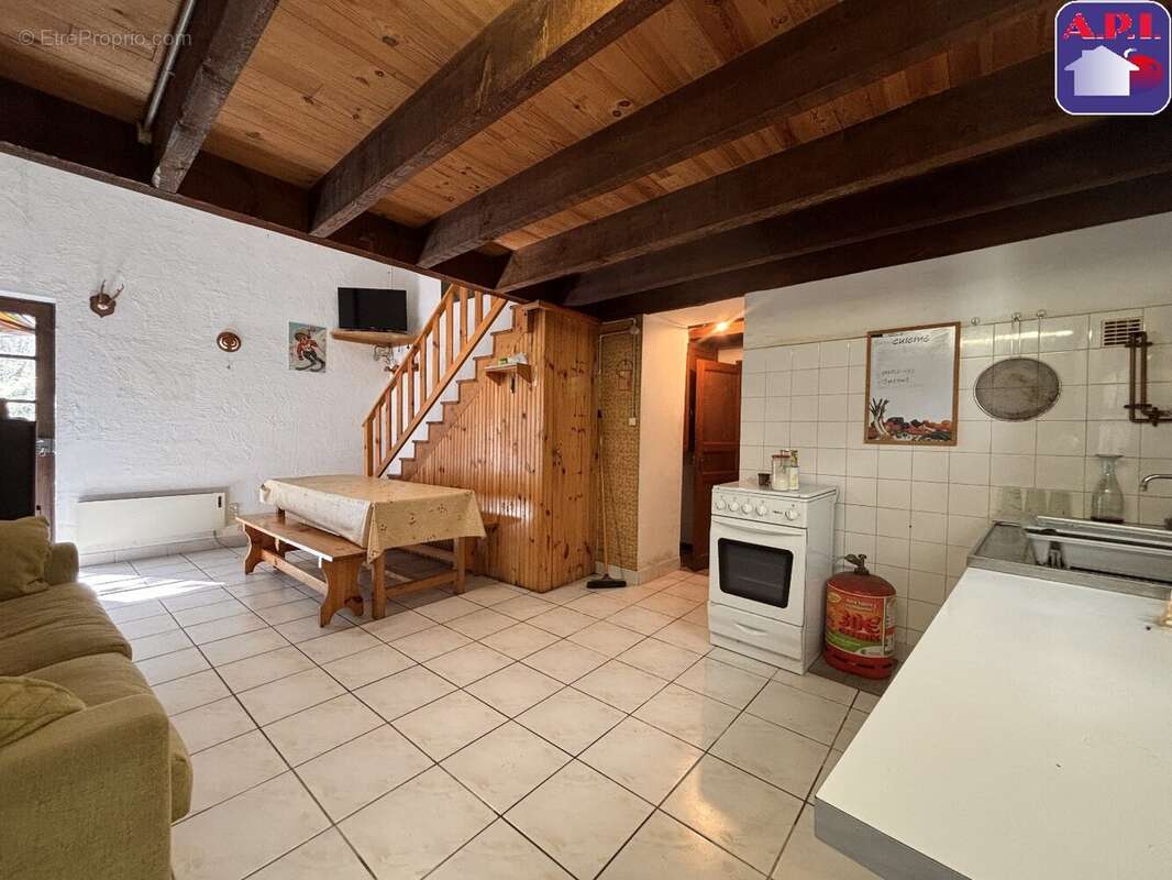 Maison à JOUCOU