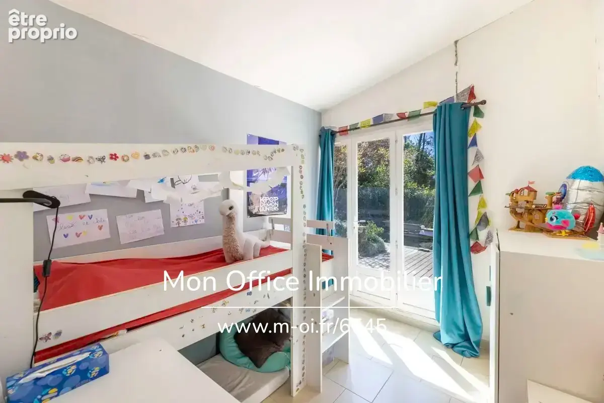Référence : 6545-MAC - Maison 4 pièces avec jardin, piscine et garage - photo 8