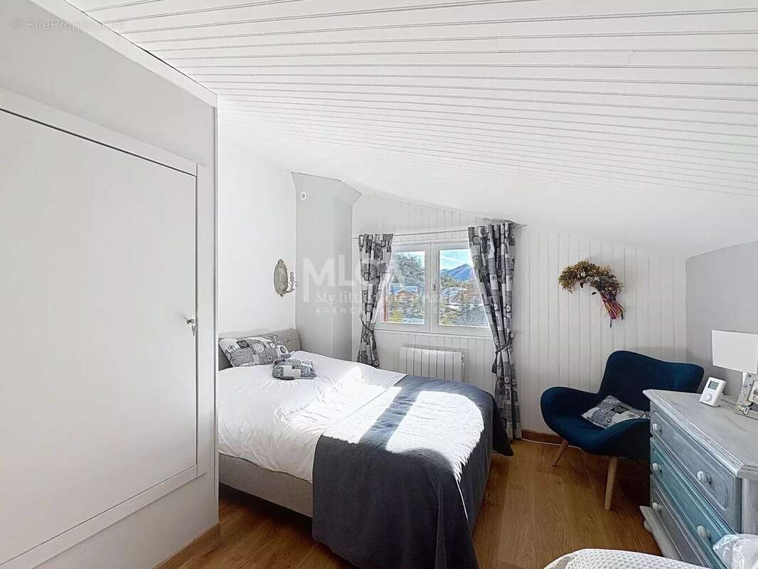 Appartement à SAINT-ETIENNE-DE-TINEE