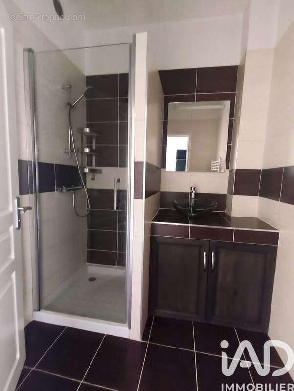 Photo 6 - Appartement à SAINT-GENEST-LERPT