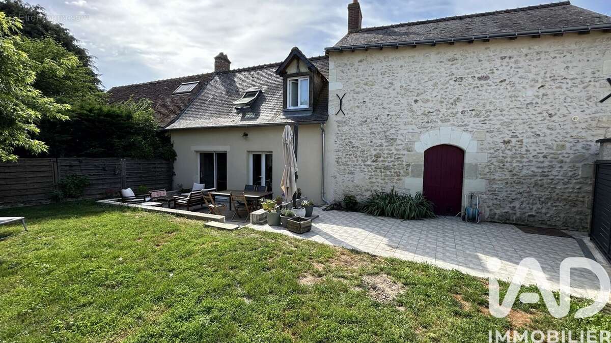 Photo 2 - Maison à LA VILLE-AUX-DAMES