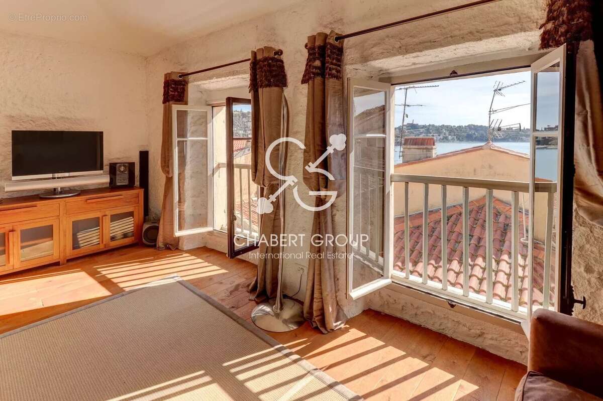 Appartement à VILLEFRANCHE-SUR-MER